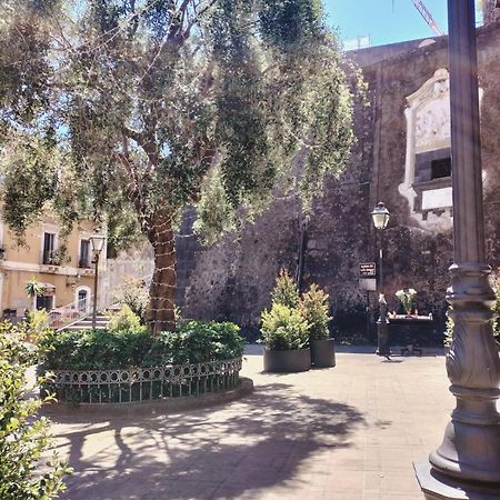 Casetta In Centro Catania Exterior photo